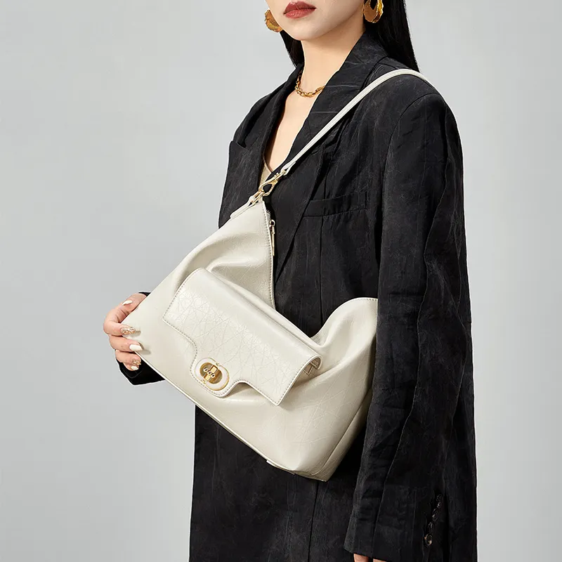 CNOLES Microfiber One Shoulder Shoulder Bag Women's Cream White/Milk Tea Beige/Black-2