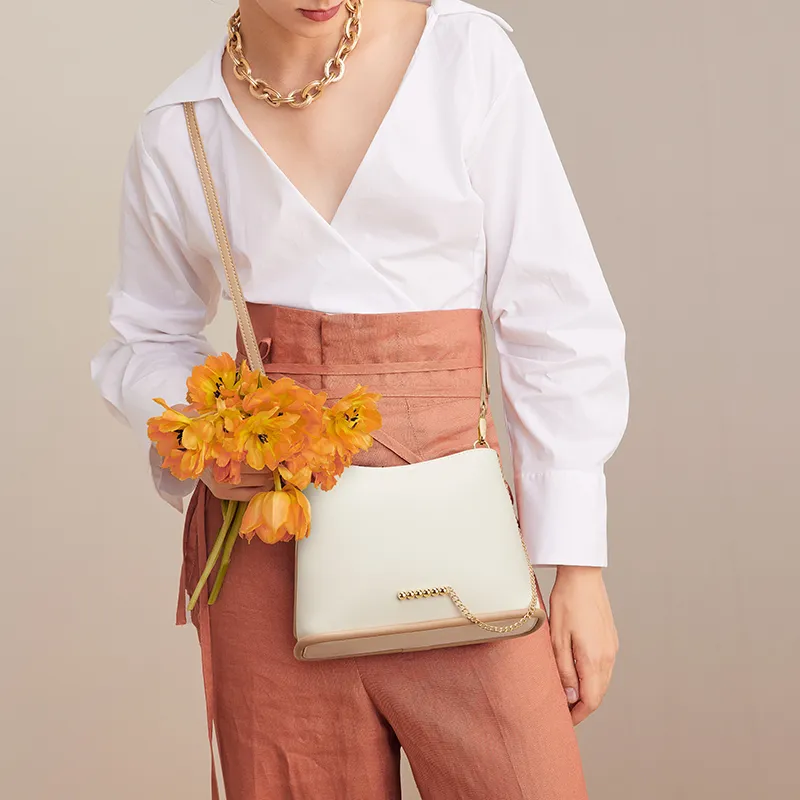 CNOLES Cow Leather Bucket Bag, Crossbody Bag, Shoulder Bag Women's Coconut Cloud Latte-4