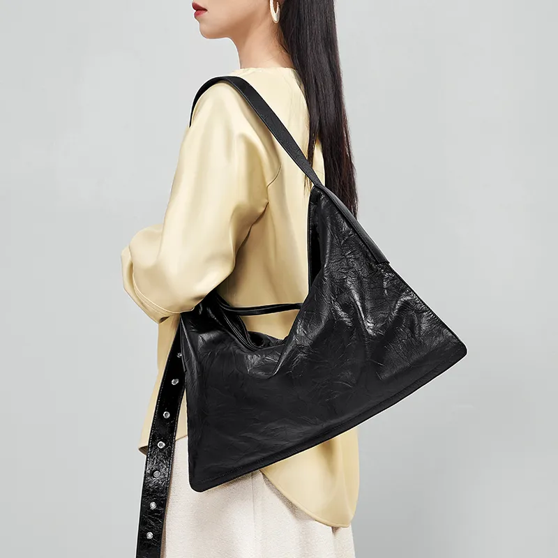 CNOLES Synthetic Leather Casual Workplace Date Commute Crossbody Bag, Shoulder Bag Regular Women's Ink Night Black-5