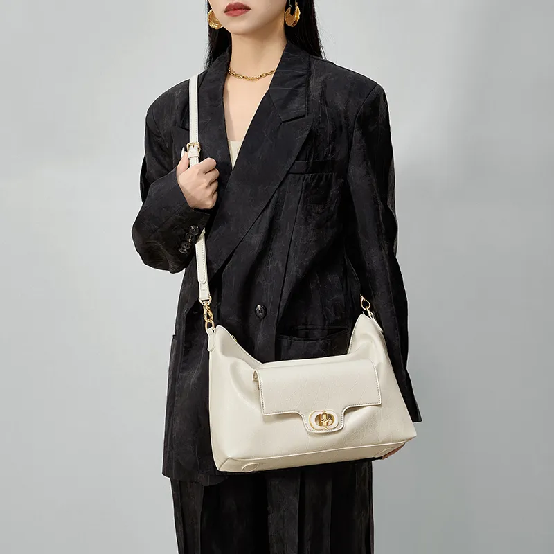 CNOLES Microfiber One Shoulder Shoulder Bag Women's Cream White/Milk Tea Beige/Black-3
