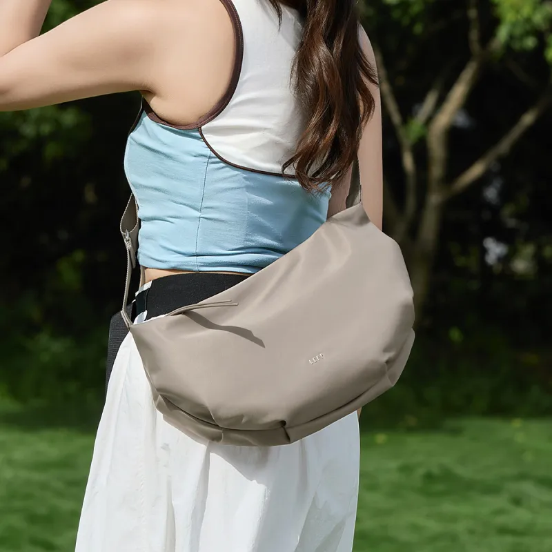 LEFF Nylon Shoulder Bag Women's Multicolor-12