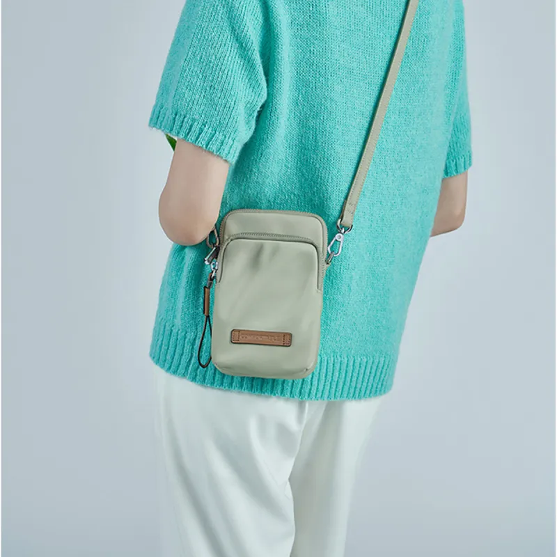 LEFF Cellphone Pouches-2