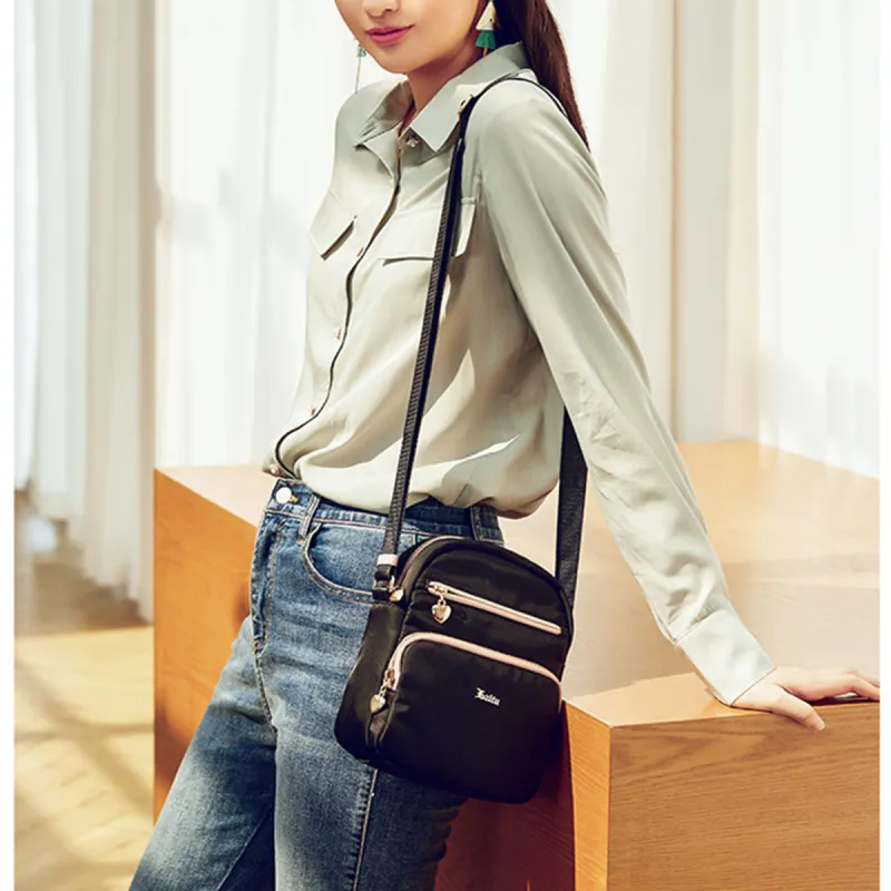 LEFF Crossbody Bags Classic Black-3