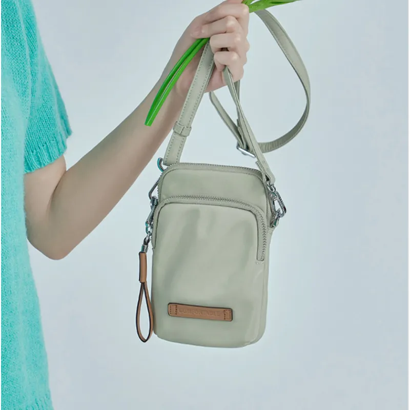 LEFF Cellphone Pouches-4