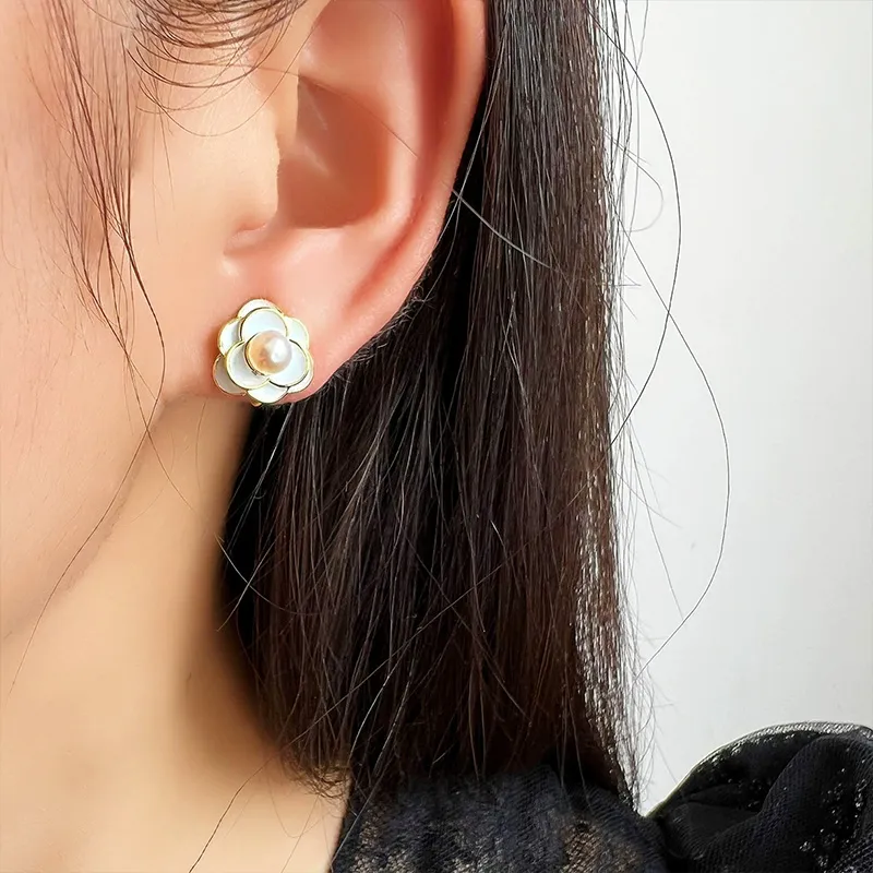 JKEM Alloy Faux Pearl Stud Earrings Unisex-2