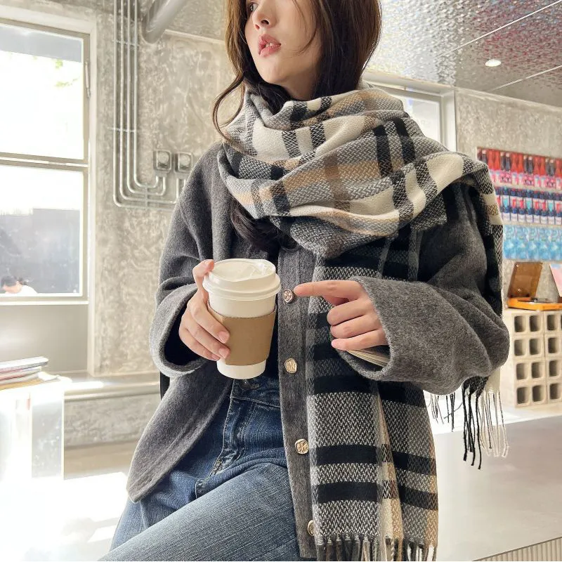 JKEM Knit Scarves Unisex-1