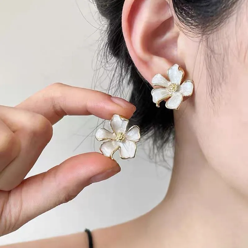 JKEM Zinc Alloy Stud Earrings Unisex-1