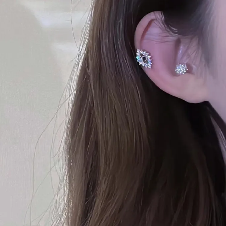 JKEM Alloy With Zircon Stud Earrings Unisex-1