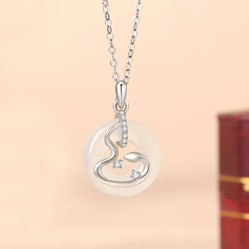 JKEM Chalcedony Necklaces Unisex-7