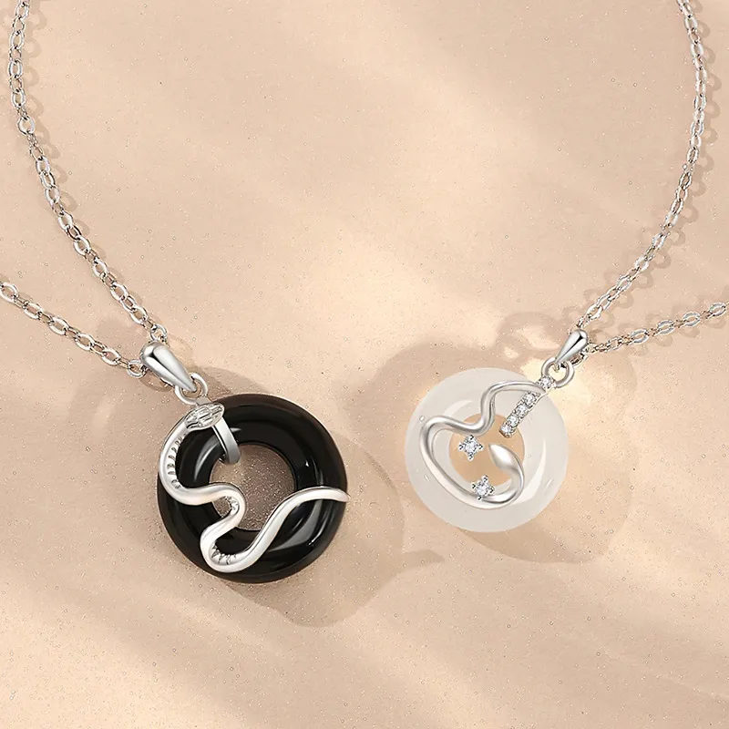 JKEM Chalcedony Necklaces Unisex-5
