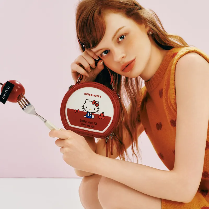 TOUTOU Hello Kitty Collaboration Hello Kitty Synthetic Leather Handbag Women's Cherry Red-1