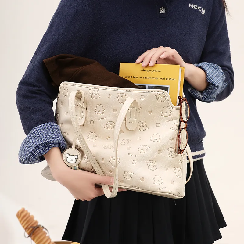 TOUTOU Maltese Collaboration Synthetic Leather Shoulder Bag Regular Women's Cream White-6
