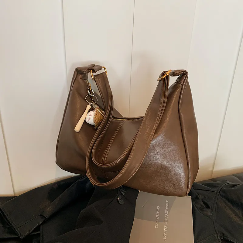 Yalu PU Shoulder Bag Regular Women's Black/Maple Leaf Brown/Coffee/Mocha-11