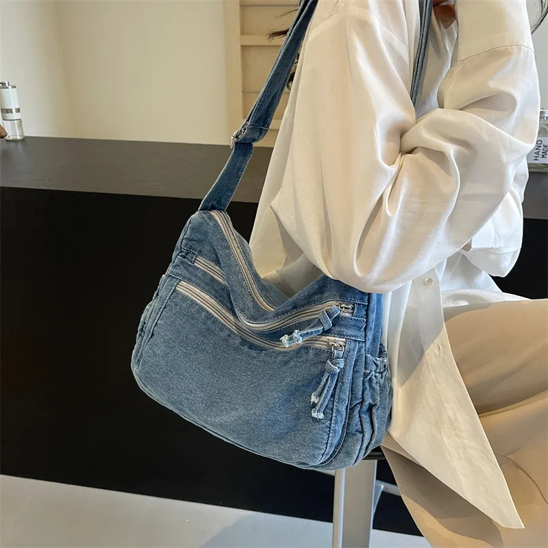 Yalu Denim Shoulder Bag Regular Women's Black/Light Blue/Dark Blue-9