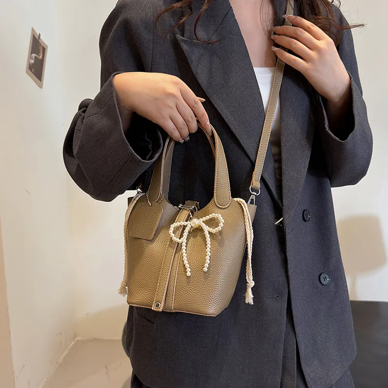 Yalu Cow Leather Shoulder Bag, Crossbody Bag, Handbag Regular Women's Multicolor-18