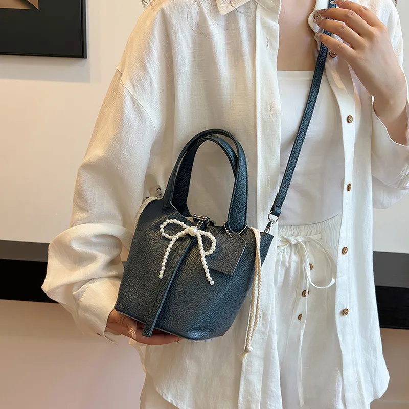 Yalu Cow Leather Shoulder Bag, Crossbody Bag, Handbag Regular Women's Multicolor-32