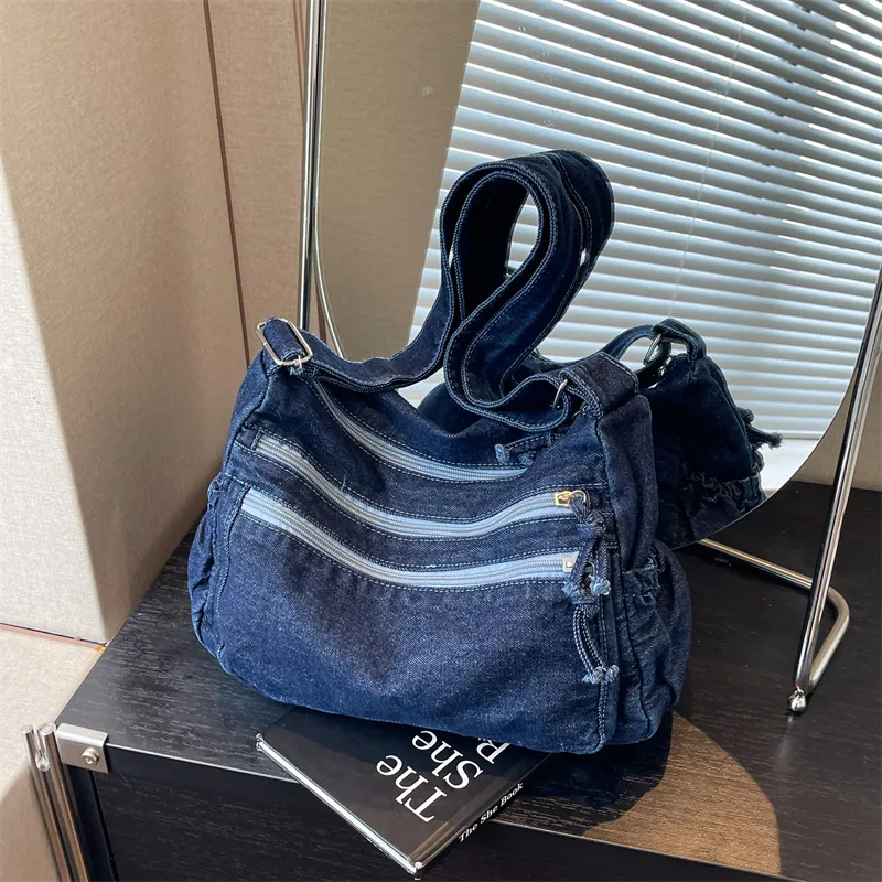 Yalu Denim Shoulder Bag Regular Women's Black/Light Blue/Dark Blue-16
