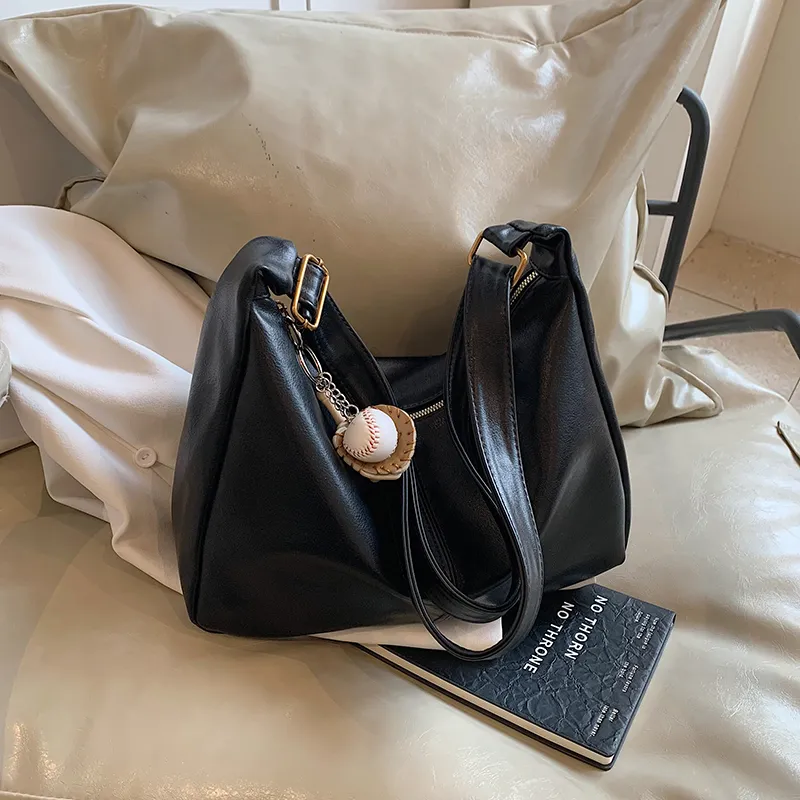 Yalu PU Shoulder Bag Regular Women's Black/Maple Leaf Brown/Coffee/Mocha-1