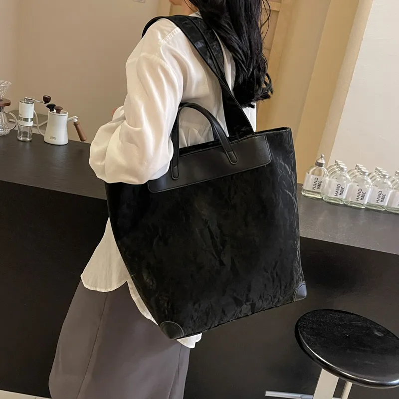 Yalu PU One Shoulder Handbag Regular Women's Black/Ecru/Green/Silver/Pink-1