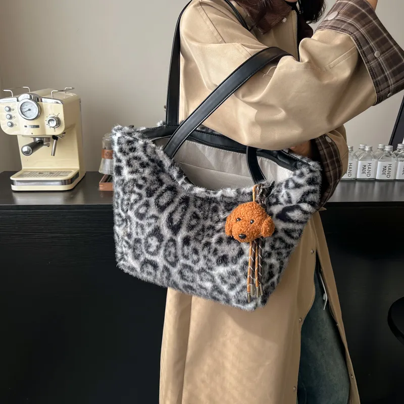 Yalu Plush Tote Bag, Shopping Bag, Shoulder Bag Regular Women's Multicolor-5