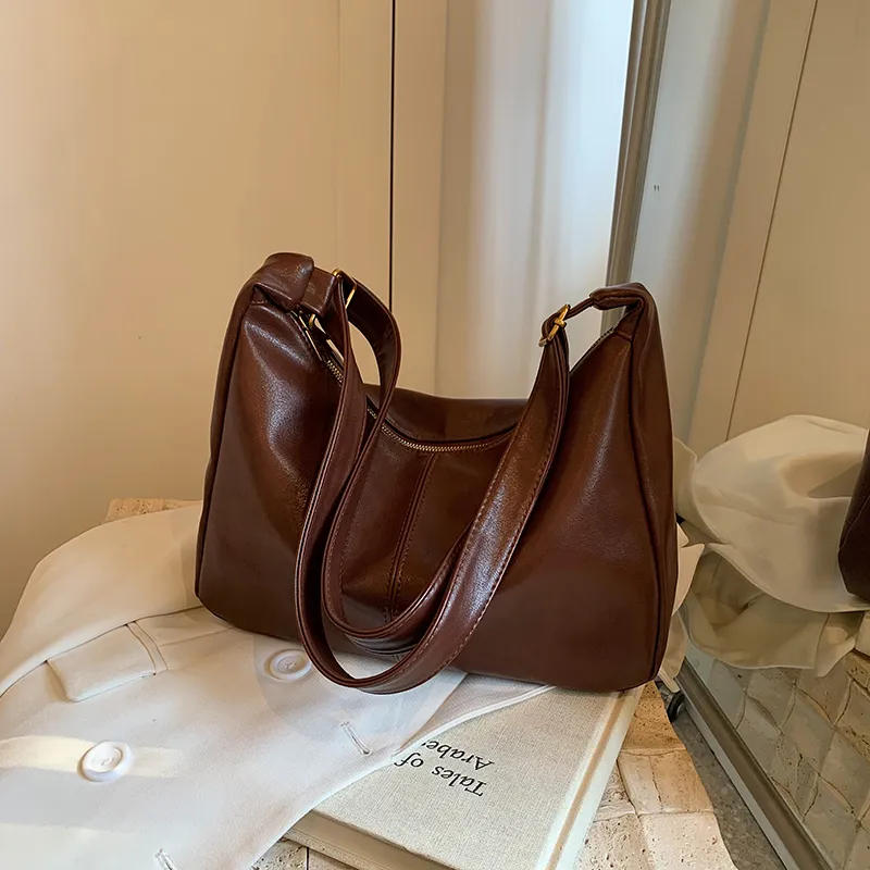 Yalu PU Shoulder Bag Regular Women's Black/Maple Leaf Brown/Coffee/Mocha-7