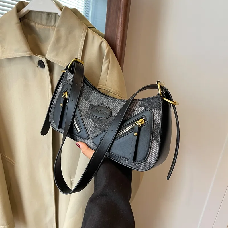 Yalu PU Shoulder Bag Regular Women's Black/Light Blue/Dark Blue-4