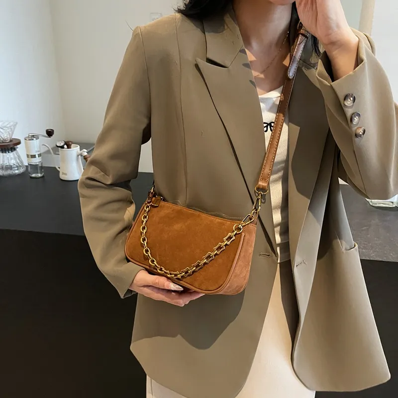 Yalu Suede Shoulder Bag Regular Women's Coffee/Burgundy/Brown-11