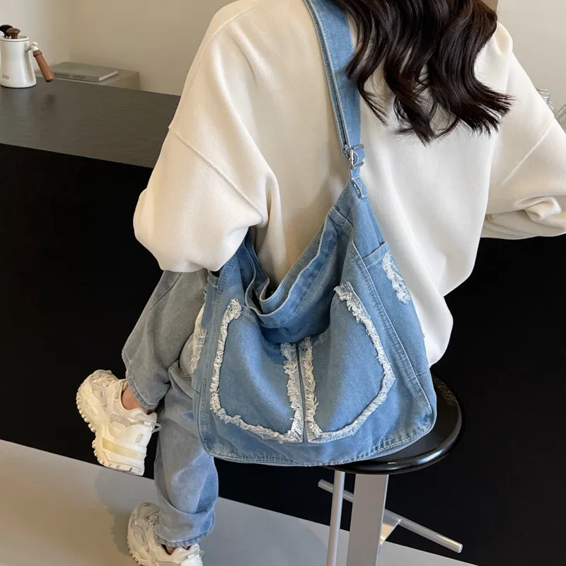 Yalu Denim Shoulder Bag Regular Women's Dark Tea/Light Blue/Dark Blue-1