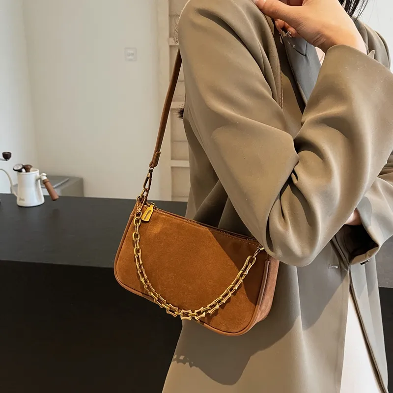 Yalu Suede Shoulder Bag Regular Women's Coffee/Burgundy/Brown-12