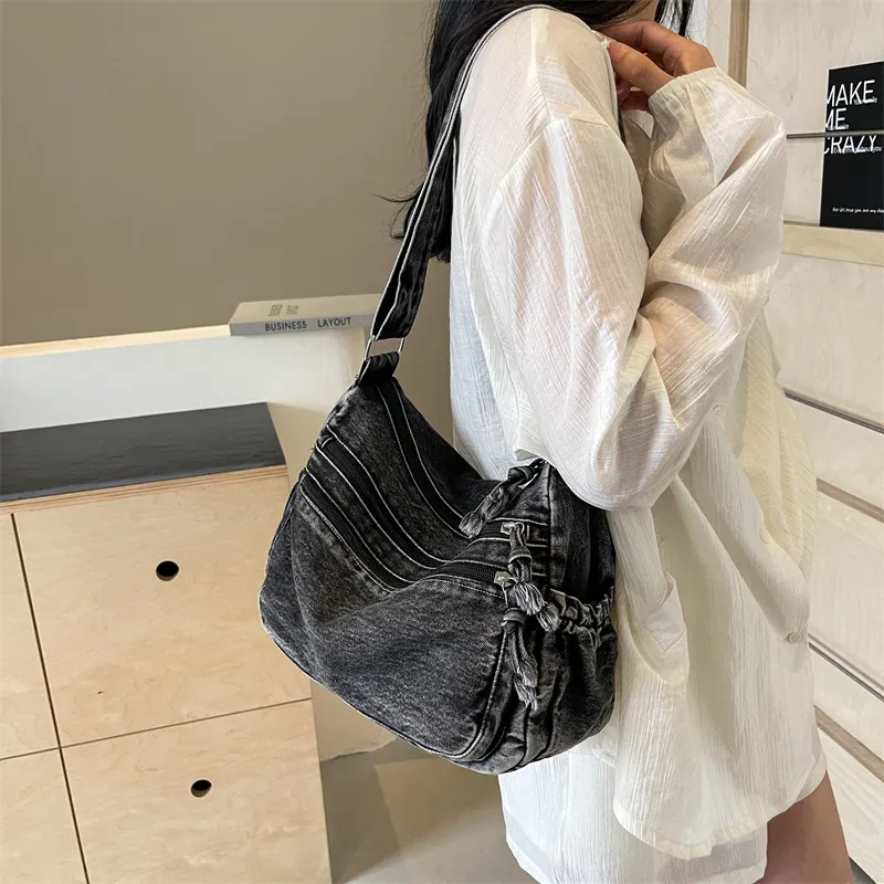 Yalu Denim Shoulder Bag Regular Women's Black/Light Blue/Dark Blue-1