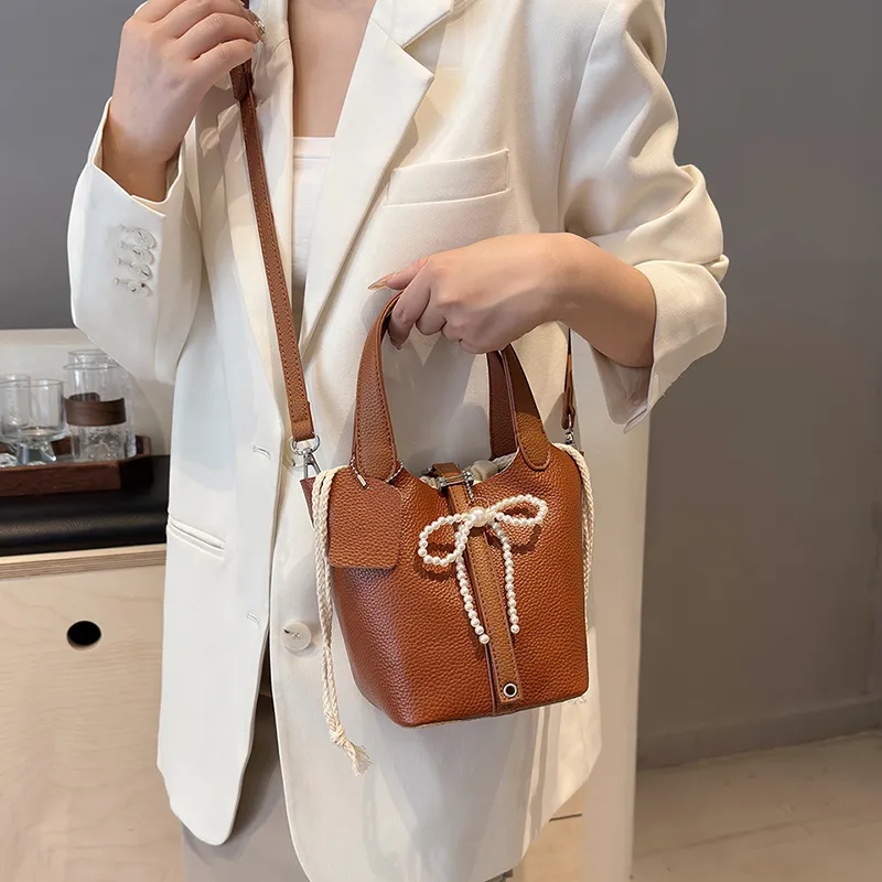 Yalu Cow Leather Shoulder Bag, Crossbody Bag, Handbag Regular Women's Multicolor-38