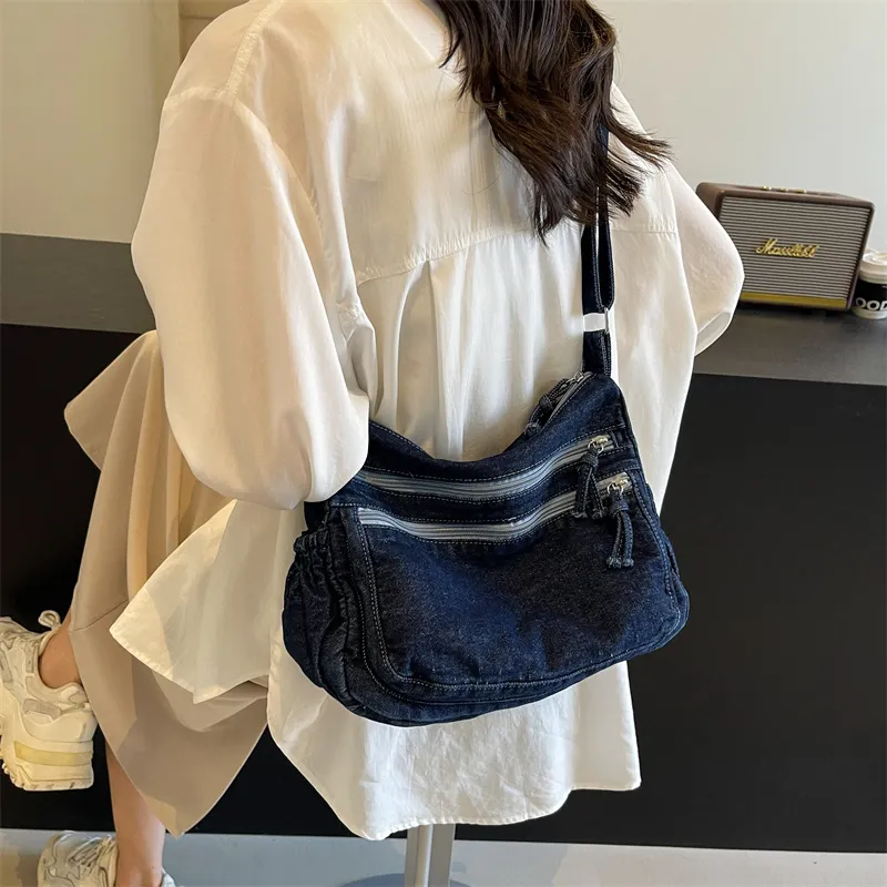 Yalu Denim Shoulder Bag Regular Women's Black/Light Blue/Dark Blue-15