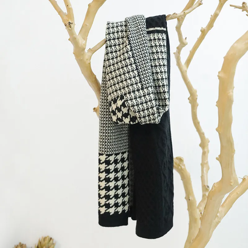 EQUIPMENTELEGANT Houndstooth Scarf Unisex-3
