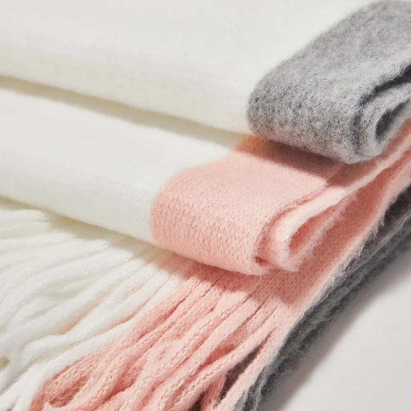 EQUIPMENTELEGANT Knit Scarves Unisex-1