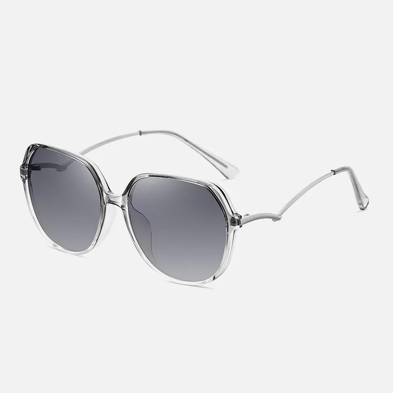 EQUIPMENTELEGANT Round Sunglasses Unisex-15
