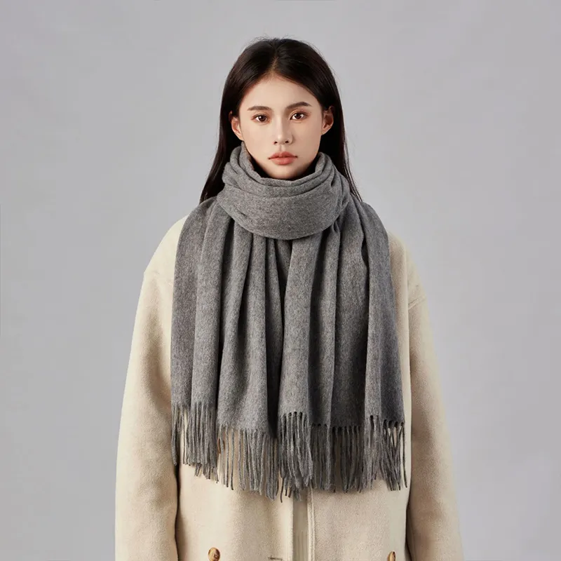 EQUIPMENTELEGANT Knit Scarves Unisex-2