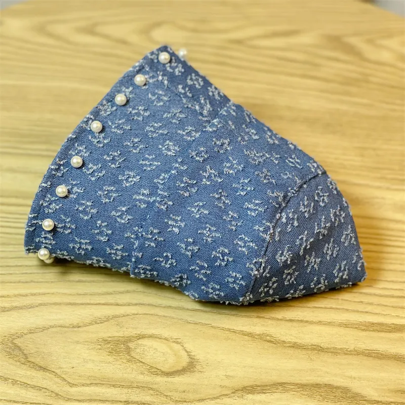 EQUIPMENTELEGANT Acrylic Bucket Hats Unisex-6