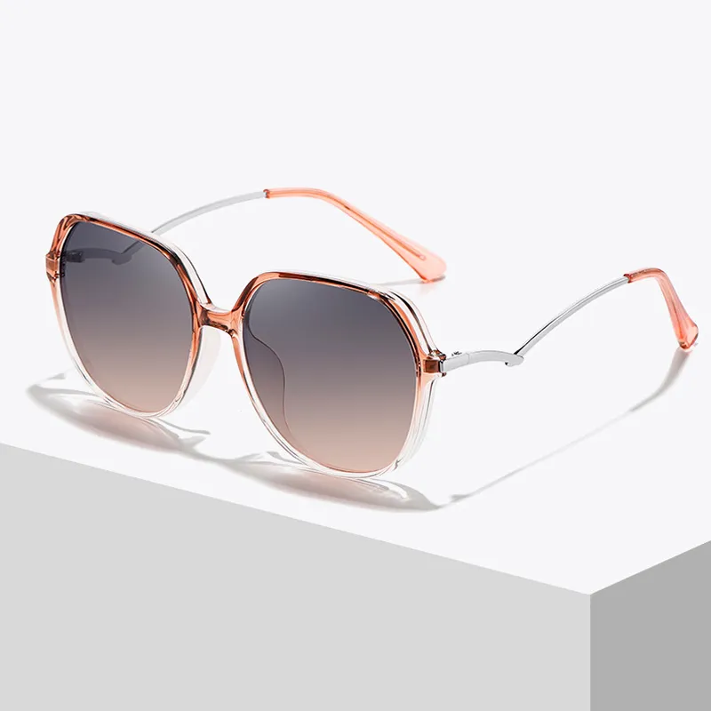 EQUIPMENTELEGANT Round Sunglasses Unisex-12