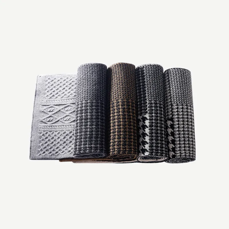 EQUIPMENTELEGANT Houndstooth Scarf Unisex-6