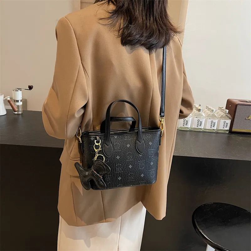 Bueno PU Basket Bag, Crossbody Bag, One Shoulder Handbag Women's Pink/Brown/Black/White & Brown/White & Black-10