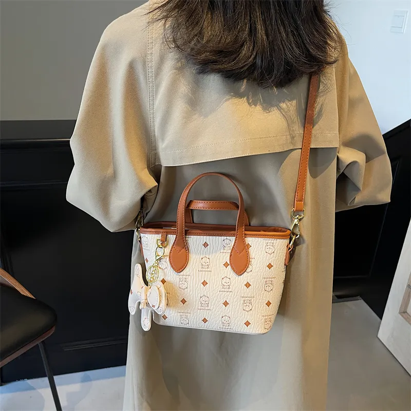 Bueno PU Basket Bag, Crossbody Bag, One Shoulder Handbag Women's Pink/Brown/Black/White & Brown/White & Black-13