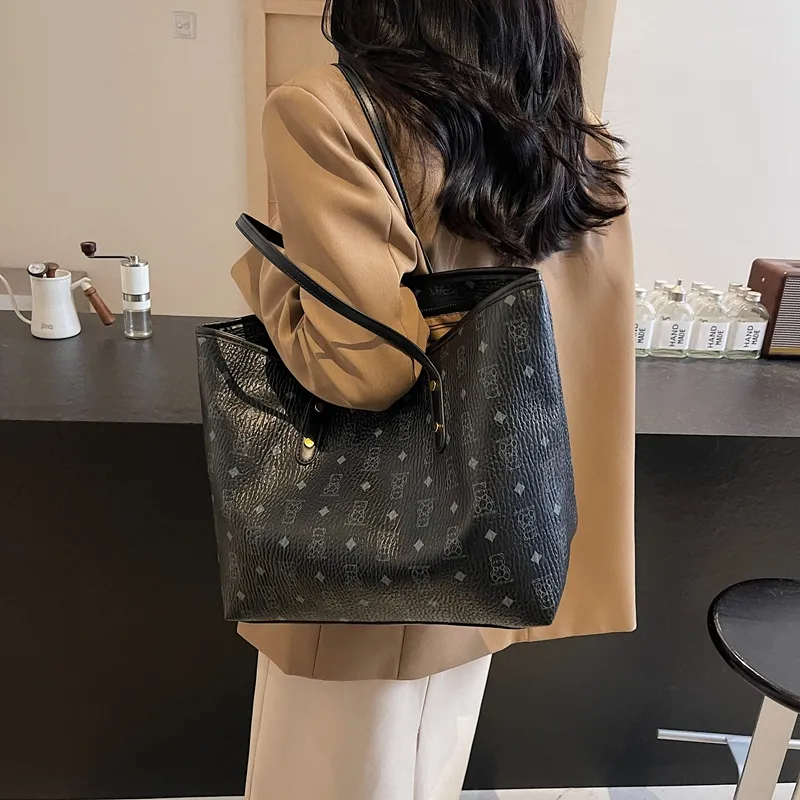 Bueno PU Tote Bag, Shoulder Bag Women's Brown/Pink/White/Black/Black & White-10