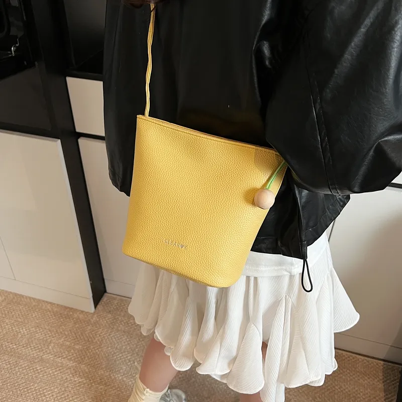 Bueno PU Crossbody Bag, Shoulder Bag Women's Yellow/Ecru/Blue/Black-3