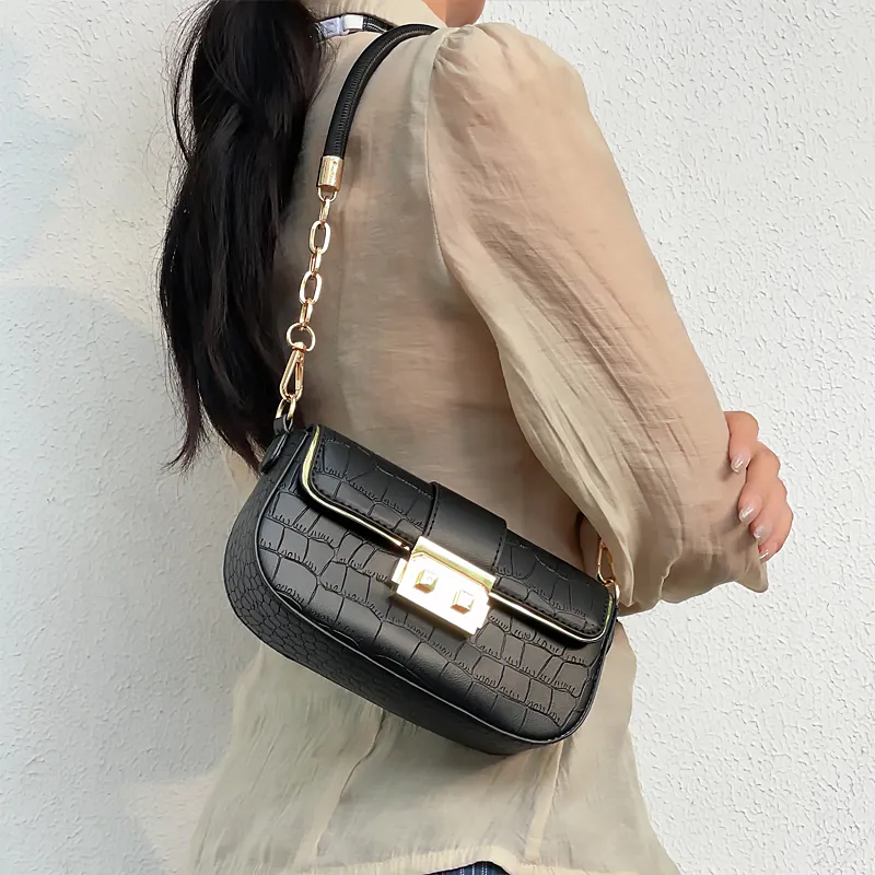 SURELAPTOP PU Chain Bag, Small Square Bag, Shoulder Bag Trumpets Women's Black/Ecru/Pink-3