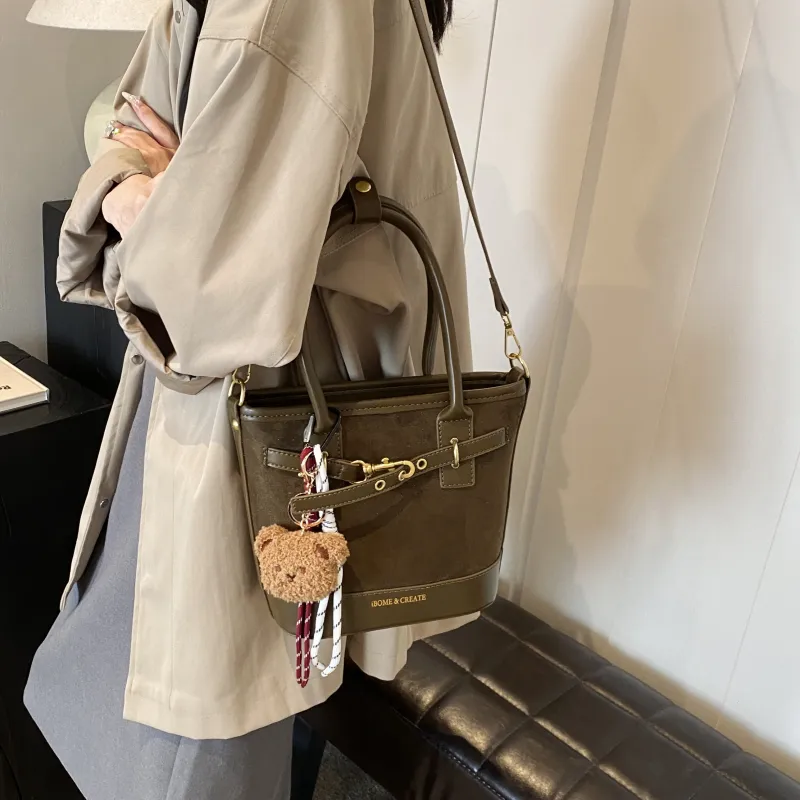 SURELAPTOP PU Handbag Regular Women's Multicolor-17