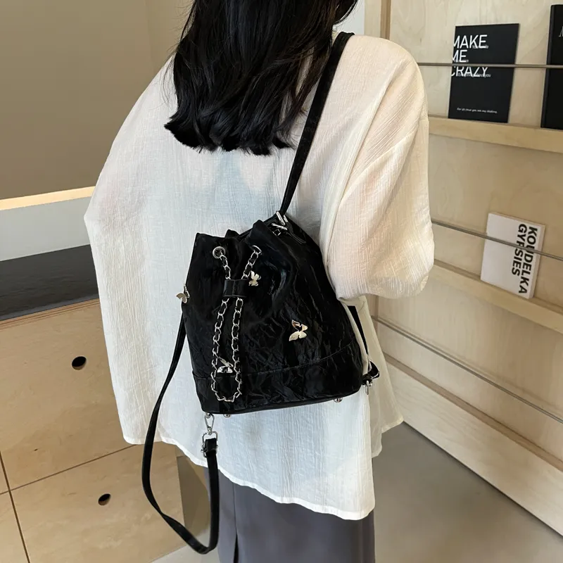 SURELAPTOP PU Backpack Shoulder Bag Regular Women's Black/Ecru/Silver/Green-10