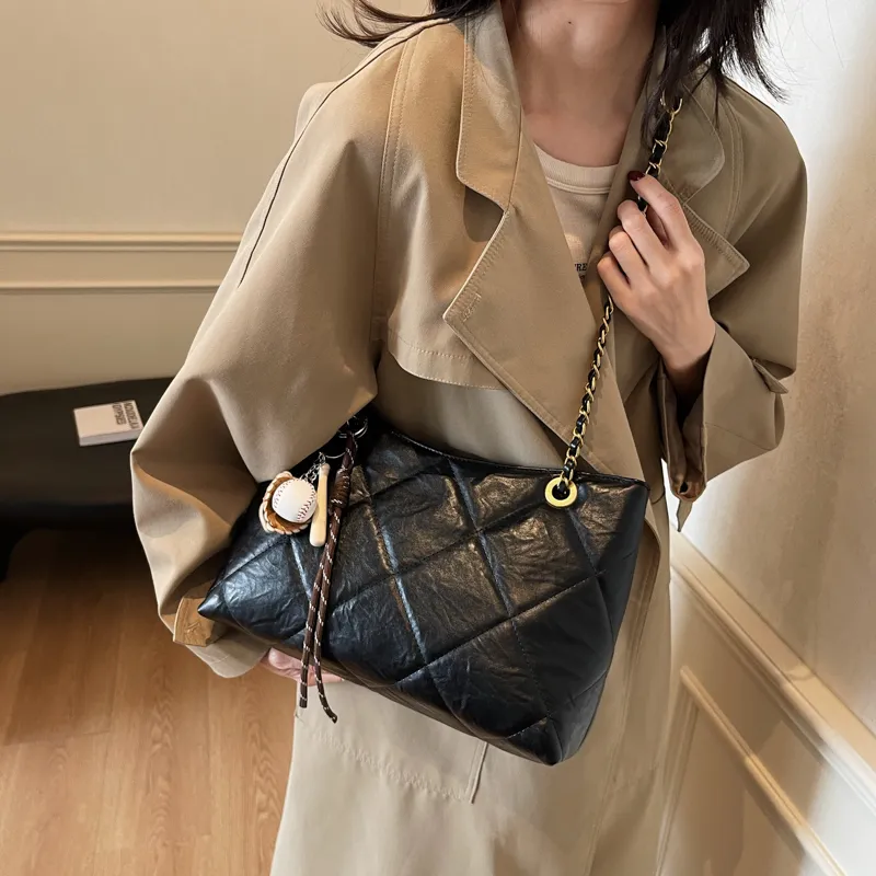 SURELAPTOP PU Shoulder Bag Regular Women's Ecru/Black/Coffee-14