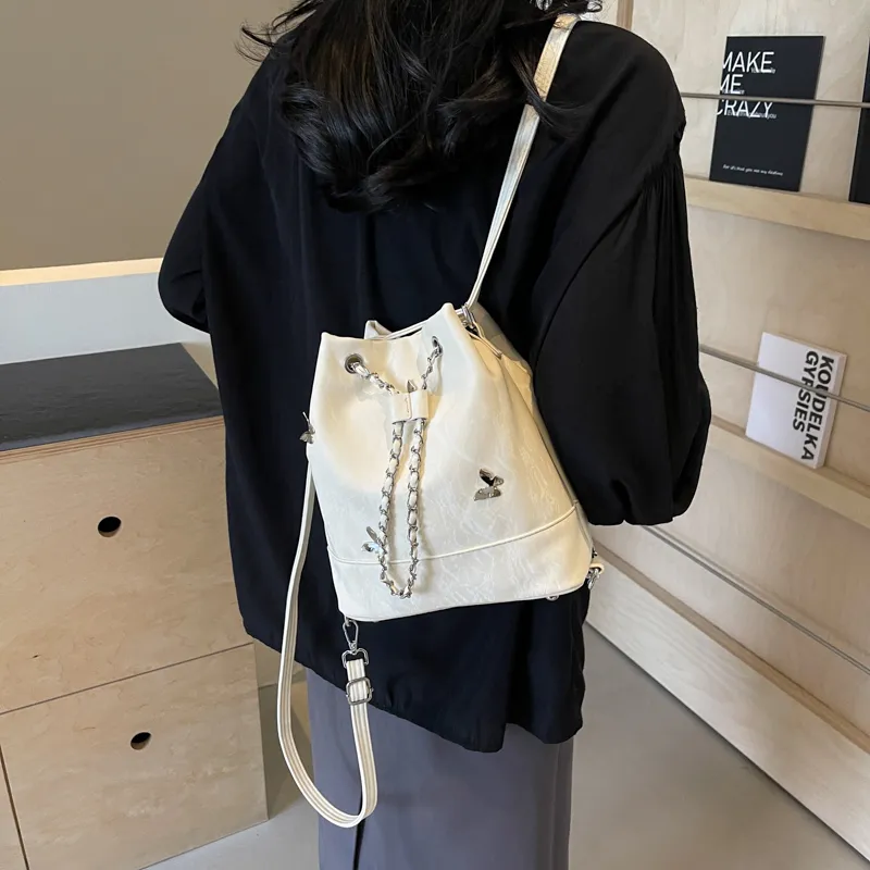 SURELAPTOP PU Backpack Shoulder Bag Regular Women's Black/Ecru/Silver/Green-18