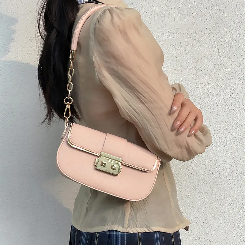 SURELAPTOP PU Chain Bag, Small Square Bag, Shoulder Bag Trumpets Women's Black/Ecru/Pink-16