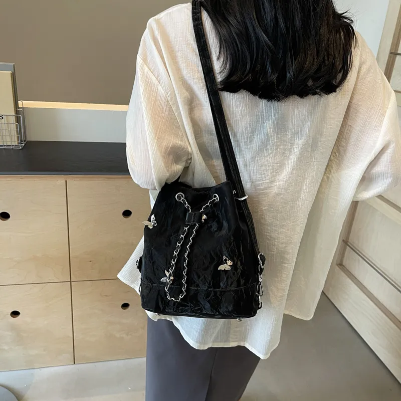SURELAPTOP PU Backpack Shoulder Bag Regular Women's Black/Ecru/Silver/Green-4